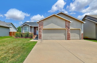 5328 S Ellis St, Wichita, KS 67216