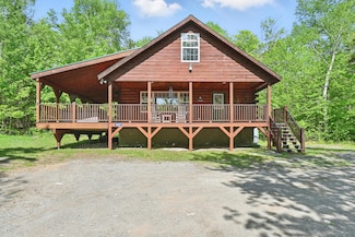 2031 Fox Hollow Rd, Carrabassett Valley, ME 04947