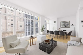 5 E 44th St Unit 12, New York, NY 10017