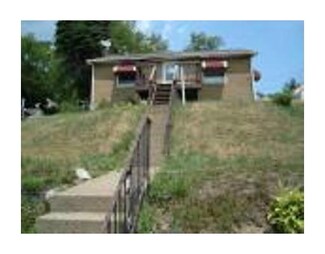 739 Wolf Ave, Rochester, PA 15074