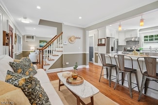 421 Grove St, Montclair, NJ 07043