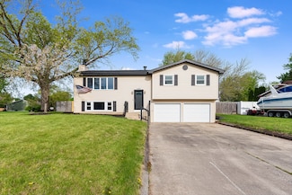 24420 S Edwin Dr, Channahon, IL 60410