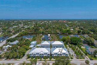 4692 SE Manatee Way, Stuart, FL 34997