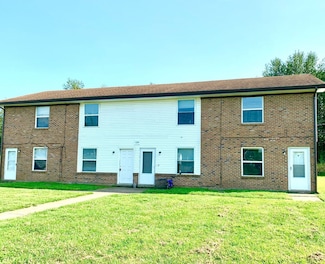 1209 Stateline Rd Unit 52, Oak Grove, KY 42262