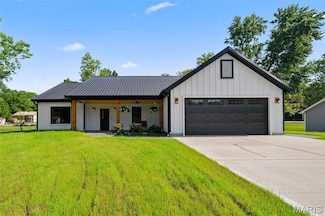 63 Plackemeier Dr, O Fallon, MO 63366