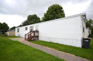 311 Mozart Ave E, Mankato, MN 56001