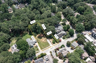 217 Forkner Dr, Decatur, GA 30030