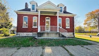 3664 Osceola St, Saint Louis, MO 63116