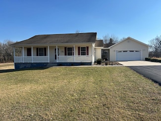 118 Floyd Conatser Rd, Jamestown, TN 38556