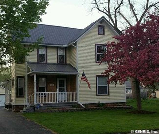 449 E Center St, Medina, NY 14103