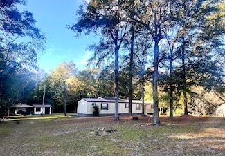 1079 Keenan Rd, Summerton, SC 29148
