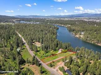 9073 W Riverview Dr, Coeur D'Alene, ID 83814