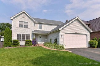1N245 Papworth St, Carol Stream, IL 60188