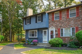 5 Treetop Ln Unit 1, Kingston, MA 02364