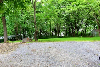 200 Chubb Ln, Scottsville, KY 42164