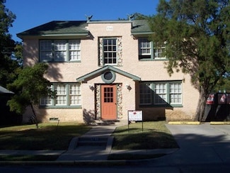 5749 Vickery Blvd, Dallas, TX 75206