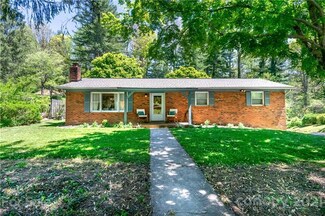 24 Pinehurst Cir, Arden, NC 28704