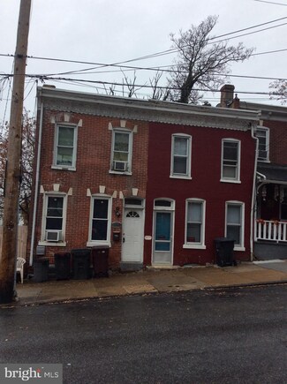 1300 W 5th St, Wilmington, DE 19805