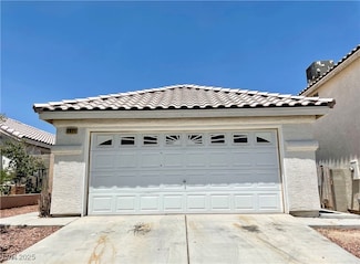 3671 Steinbeck Dr, Las Vegas, NV 89115