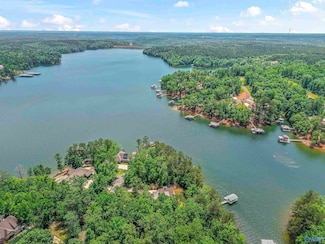56 Grand Magnolia Dr, Jasper, AL 35504
