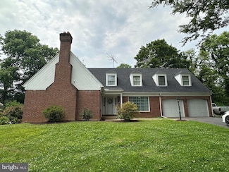 13110 Woodburn Dr, Hagerstown, MD 21742