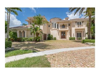399 Fan Palm Way, Plantation, FL 33324