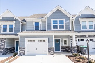 18712 Palisades Cove Dr, Moseley, VA 23120