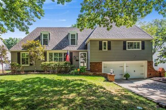 9817 Walmer St, Overland Park, KS 66212