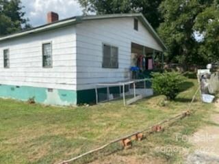 319 1/2 Boundary St, Newberry, SC 29108