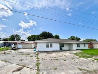 116 W 13th St, Larose, LA 70373