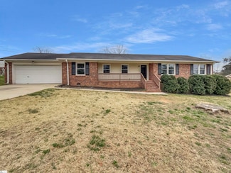 504 American Legion Rd, Greer, SC 29651