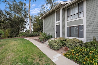 24481 Copper Cliff Ct Unit 8, Lake Forest, CA 92630