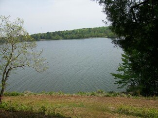 1060 Old Abbeville Rd, Eufaula, AL 36027