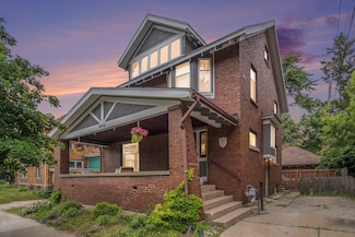 445 Wealthy St SE, Grand Rapids, MI 49503