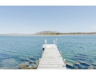 18 Lufkin Point Ln, Essex, MA 01929