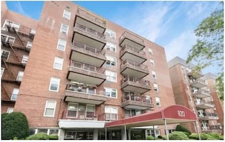 820 Ocean Pkwy Unit 419, Brooklyn, NY 11230