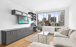 555 W 23rd St Unit S14E, New York, NY 10011