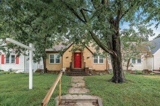 4325 Thomas Ave N, Minneapolis, MN 55412