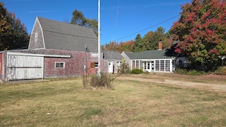 138 Caterpillar Hill Rd, Sedgwick, ME 04676