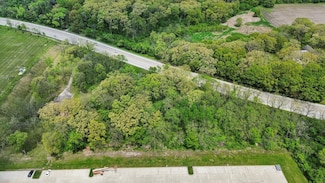 29W725 Army Trail Rd, Bartlett, IL 60103