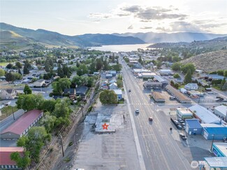 804 E Woodin Ave, Chelan, WA 98816