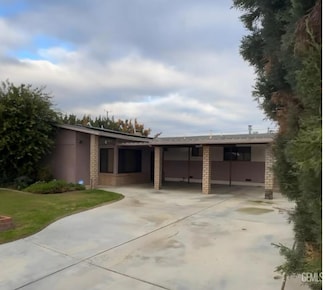 1034 Oak Ave, Wasco, CA 93280