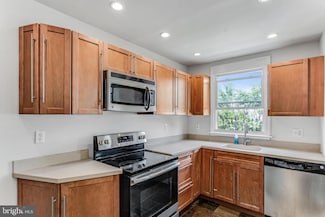 219 Le Carra Dr, Lansdowne, PA 19050