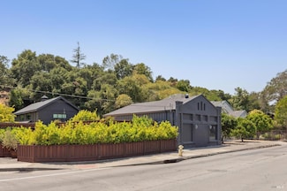 307 Bodega Ave, Petaluma, CA 94952