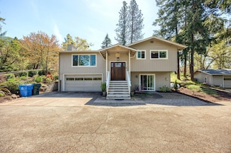 356 Brooke Ln, Grants Pass, OR 97527