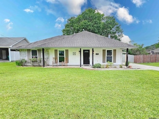 3721 Cedar St, Zachary, LA 70791