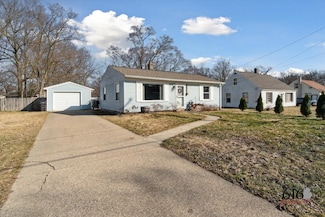 3848 Boone Ave SW, Wyoming, MI 49519