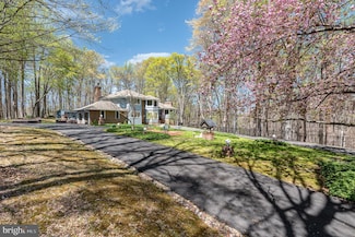8971 Furrow Ave, Ellicott City, MD 21042