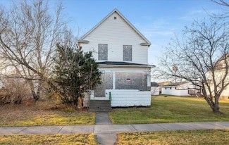 1217 John Ave, Superior, WI 54880
