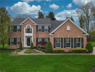 3158 Saint Mikala Ct, Twinsburg, OH 44087